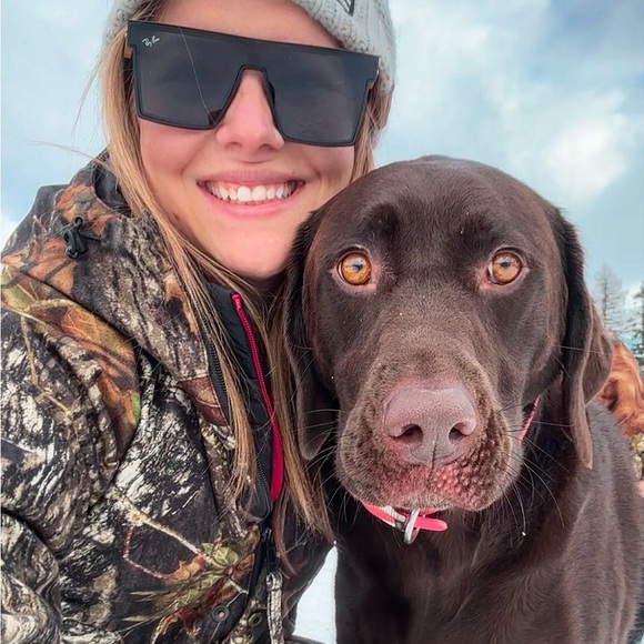 Meet your Posher, Tanaia - Picture 3 of 5